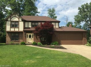 23132 Kingsbrooke Ln, Westlake, OH
