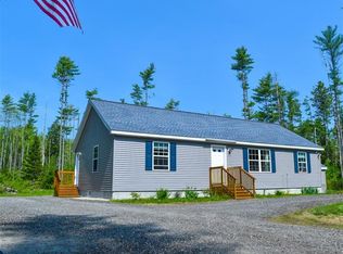 154 White Rd, Bowdoinham, ME 04008