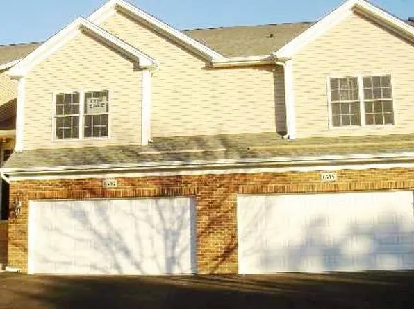 1344 N Winslowe Dr, Palatine, IL 60074