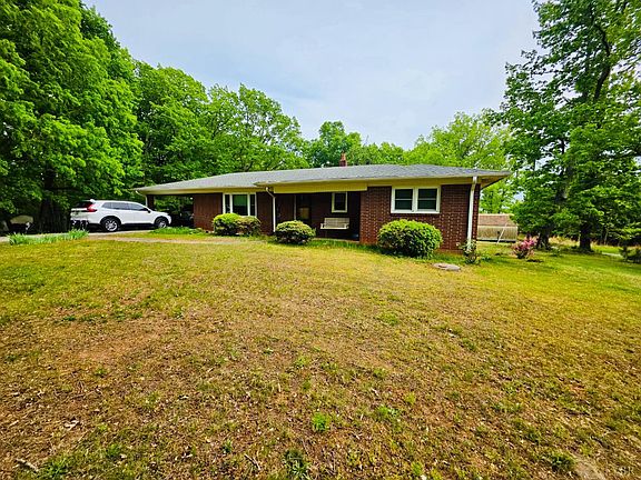 4th image of 465 Wileman Rd