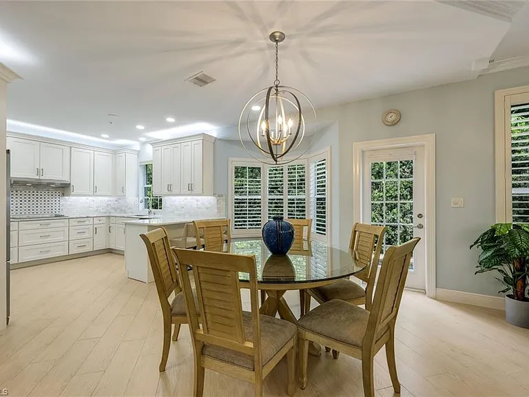 269 Colonade Cir #2802 — Photo 24
