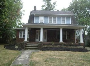 194 Woodrow Ave, Bedford, OH 44146