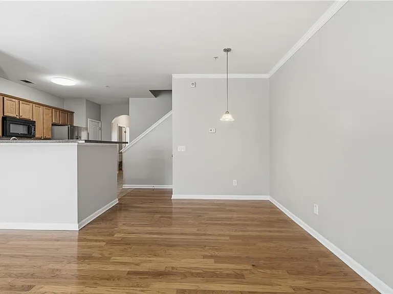 567 Ridge View Xing — Photo 9
