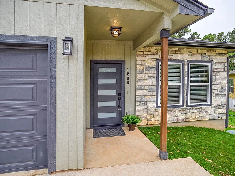 123 S Kanaio Dr #A — Photo 23