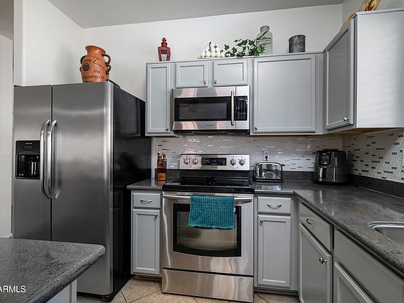 4th image of 2910 W Allens Peak Drive