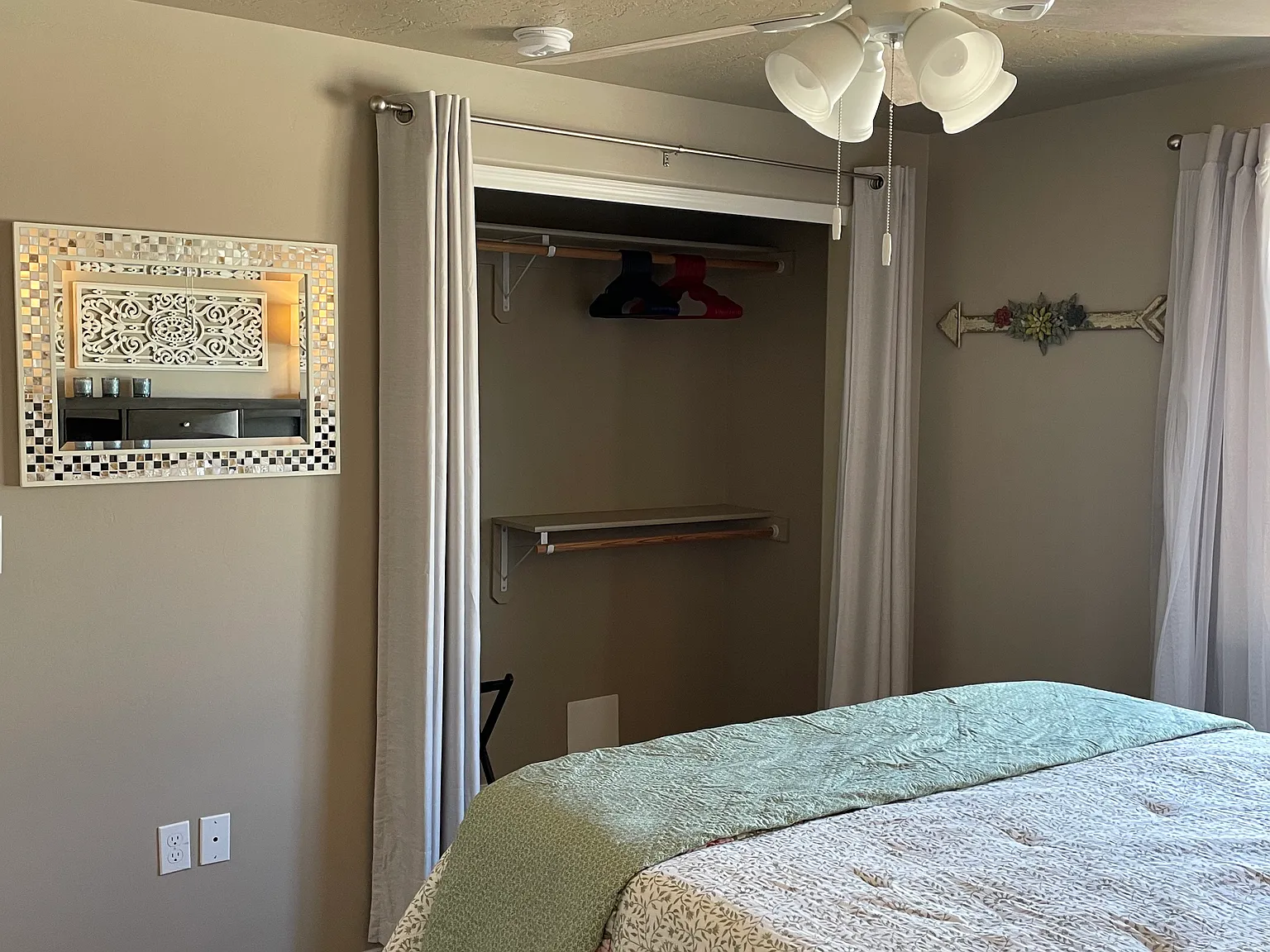 833 Baron Lakes Ave — Photo 3