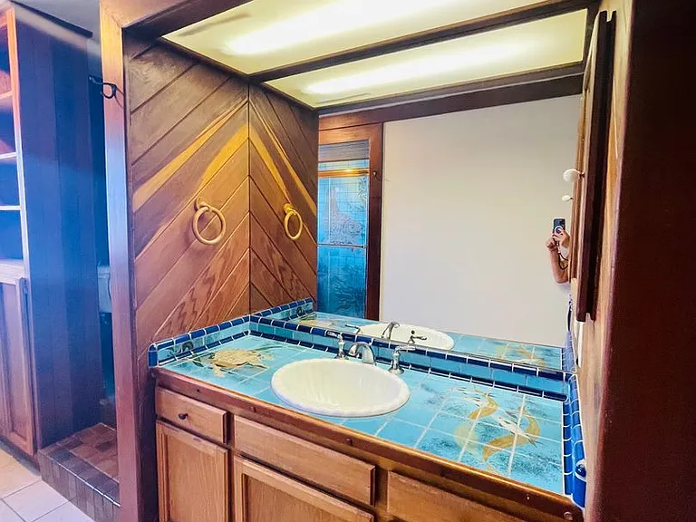 1047 Driftwood Ln — Photo 16