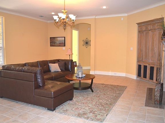 4th image of 5713 Gleneagles Dr