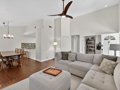 425 Jeremiah Dr Unit A, Simi Valley, CA, 93065