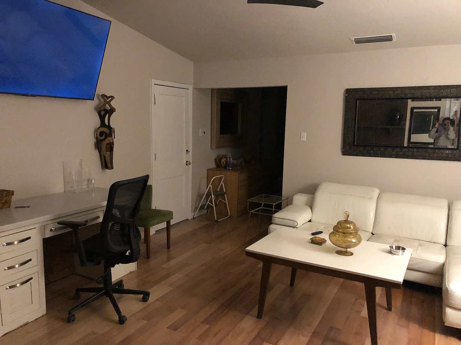 4 bed, 1382 sqft, $3,000 — Photo 3