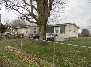 1029 Green Rd, Madisonville, TN 37354