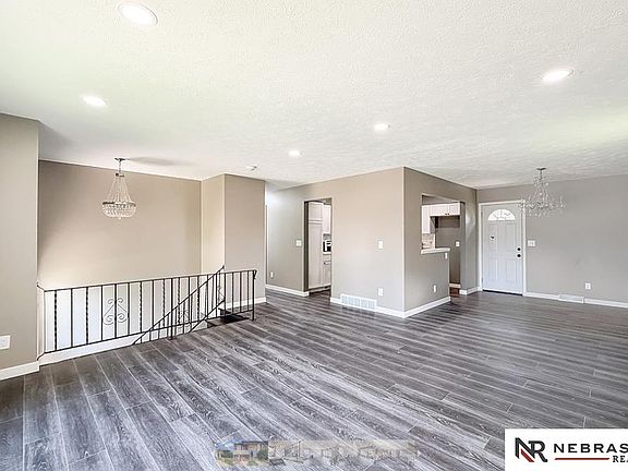 5th image of 5508 Grand Ave