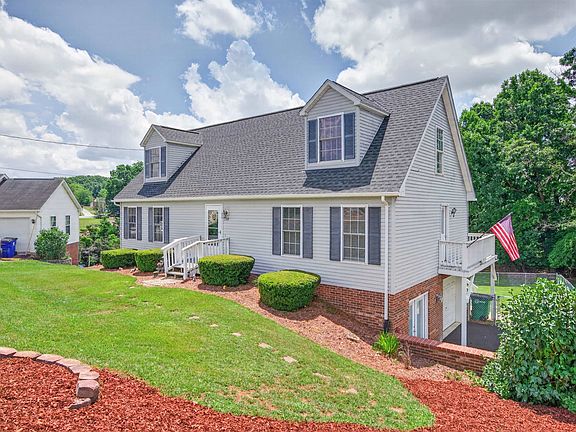 5th image of 170 Cullen Ct
