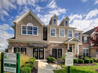 265 Redclover Ln #101, Upper Macungie Township, PA 18104