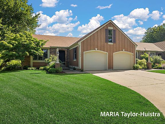 4th image of 17515 Meadow Wood Rd #30