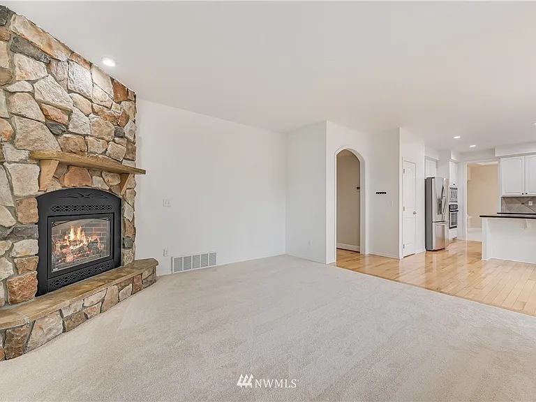 18820 35th Dr SE — Photo 16