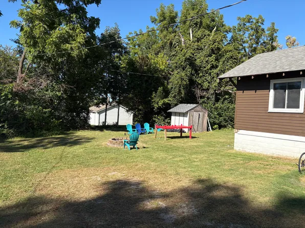 915 E 13th St, Bloomington, IN 47408