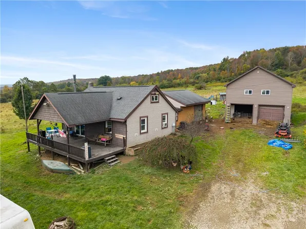 8781 Old State Rd, Angelica, NY 14709