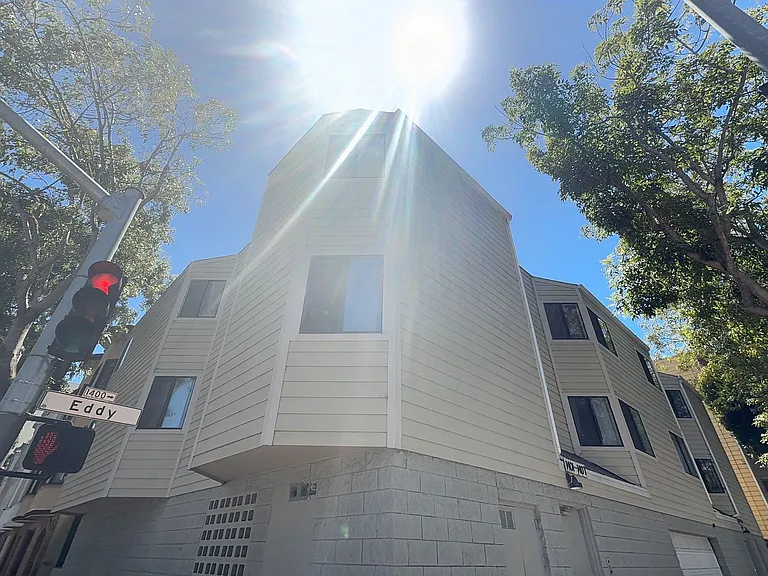 1415 Eddy St — Photo 29
