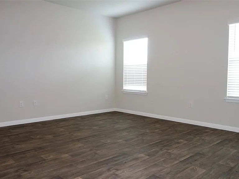 632 Independence Ave — Photo 10