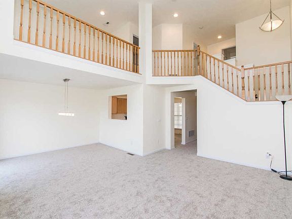 3rd image of 4252 Fieldsedge Dr