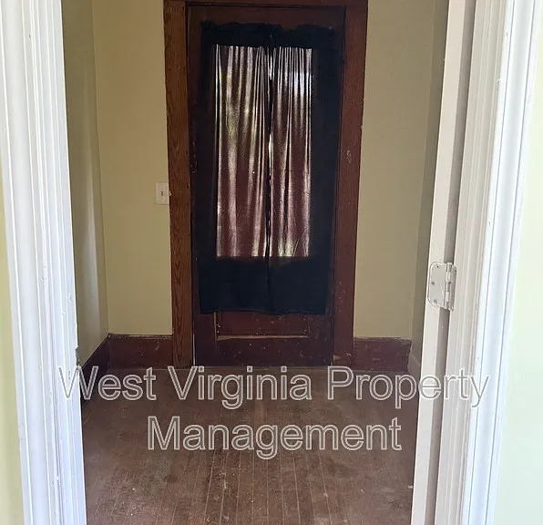 112 Mason St — Photo 10