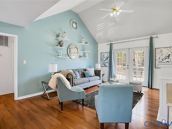 3rd image of 4113 Kenneth Dr