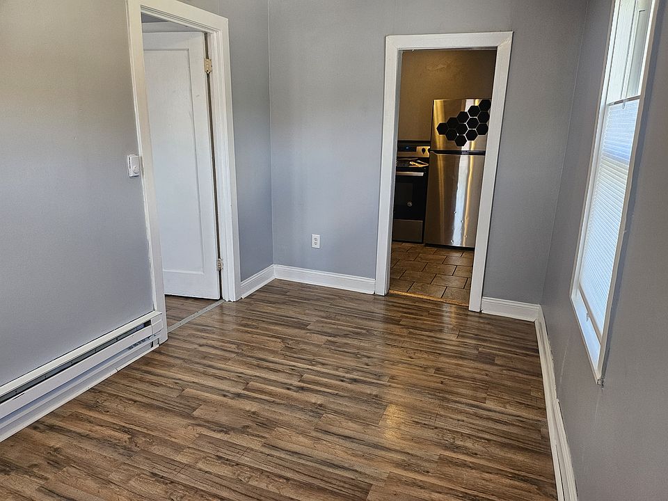 1st image of 304 South Ave