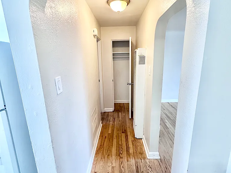 Unit 3 1x1 Top Floor