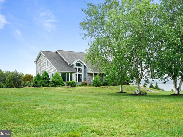 4 Bay Cir, Earleville, MD 21919