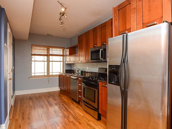 2nd image of 3654 W Berteau Ave Unit 2