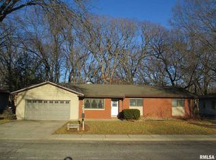 12136 N Tall Trees Dr, Dunlap, IL 61525