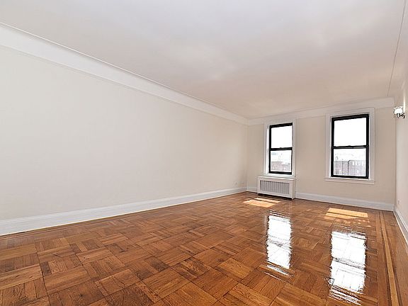 4th image of 3170 34th St APT 3C