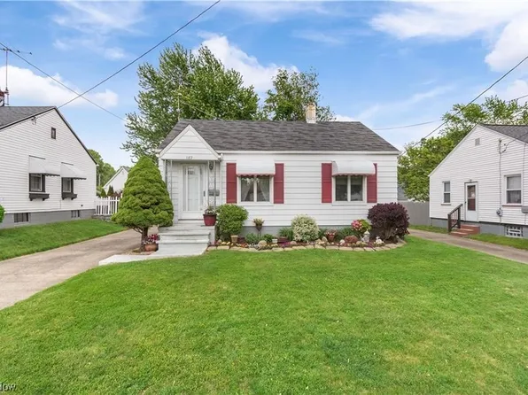 1189 Ada St, Akron, OH 44306