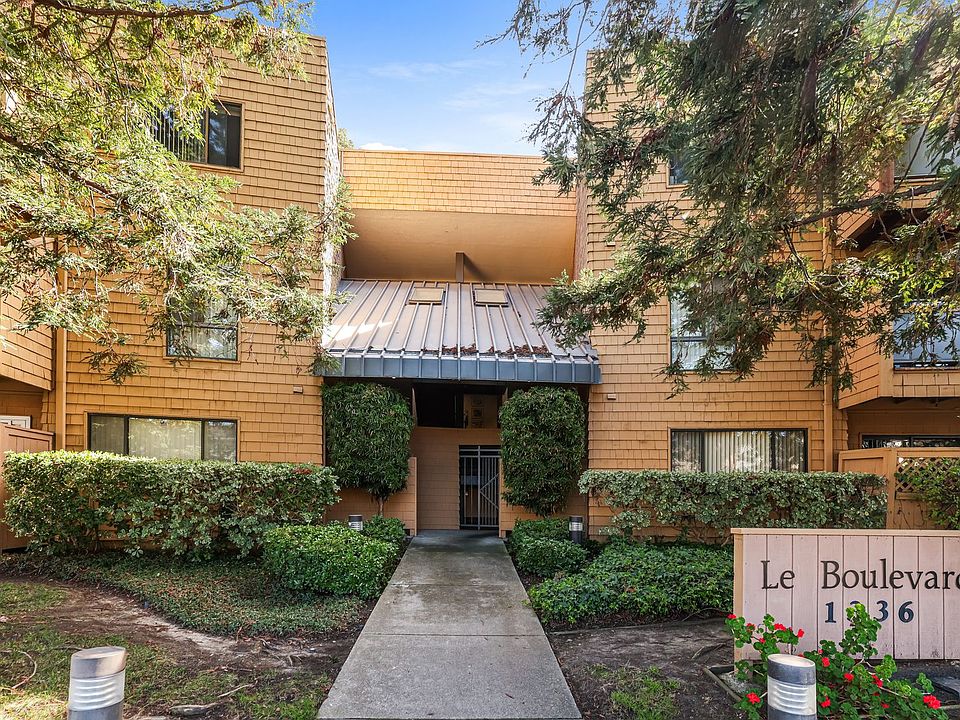 1st image of 1336 Boulevard Way #208