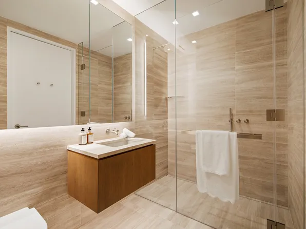 500 West 18th Street image 17 of 21