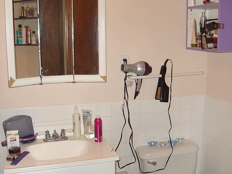 3320 Longfellow Avenue S — Photo 5