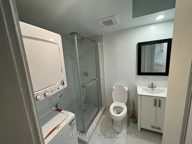 5 Sorauren Ave #5 — Photo 8