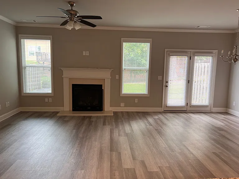 2445 Morgan Place Dr — Photo 4