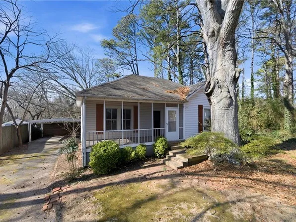 524 Hempstead St, Scottdale, GA 30079