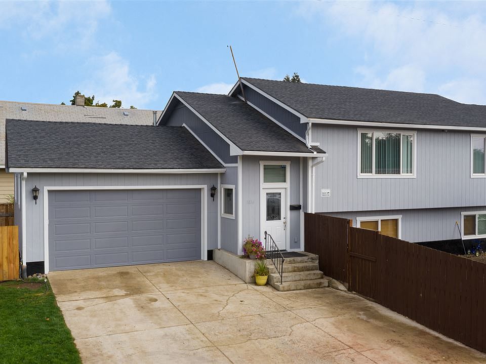 1st image of 1026 N Madelia St