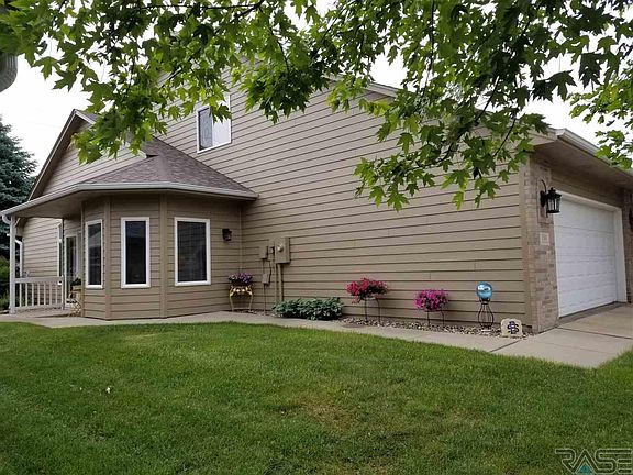 3rd image of 7308 S Hoffman Pl