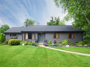 422 Center Church Rd, Mcmurray, PA 15317