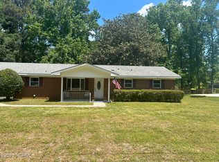 3306 Middle Sound Loop Rd, Wilmington, NC 28411