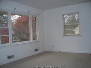 11112 Mitscher St, Kensington, MD 20895