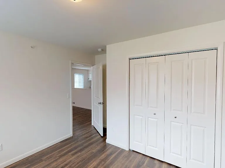 Hampshire Estates Apartments and Self Storage — Photo 52