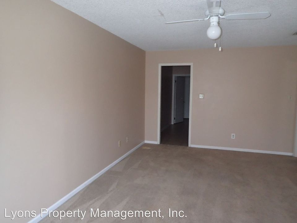 1st image of 1750 Poplar St APT B