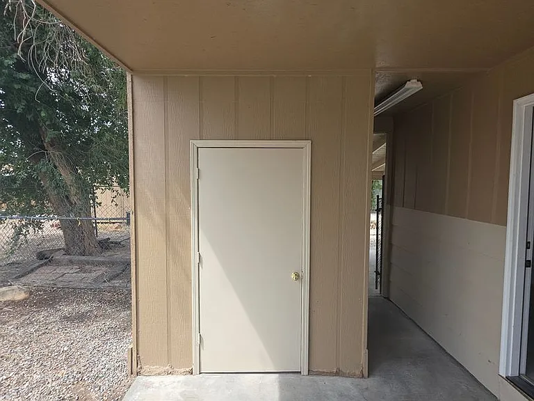 3238 D 1/4 Rd — Photo 37