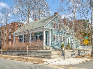40 Crescent St, Wakefield, MA 01880