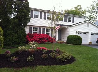 8408 Woodford Ct, Vienna, VA 22182